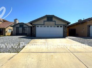 12421 Emeraldstone Dr, Victorville, CA 92392
