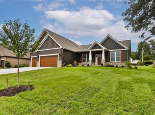 607 Joyce Ann Dr, Ballwin, MO