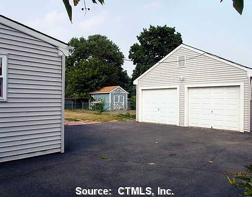 2nd image of 41 Mountain View Dr