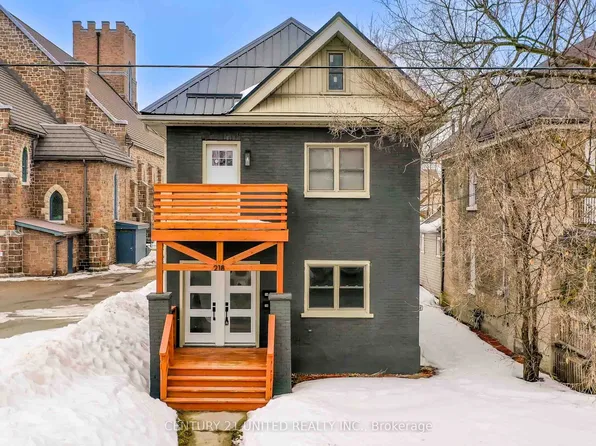 218 Park St N, Peterborough, ON K9J 3P8