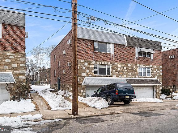 2nd image of 2249 Faunce St