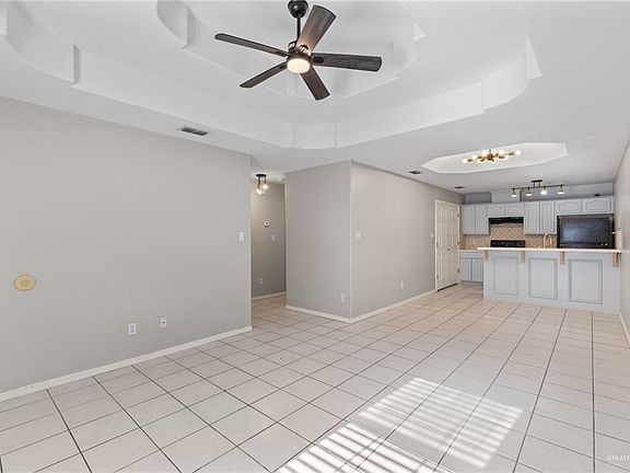 5th image of 1417 Prosperity Dr