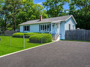 83 Knapp Rd, Mastic Beach, NY 11951