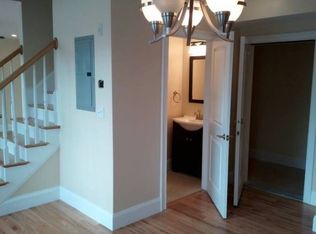 371-375 Main St, Woburn, MA 01801