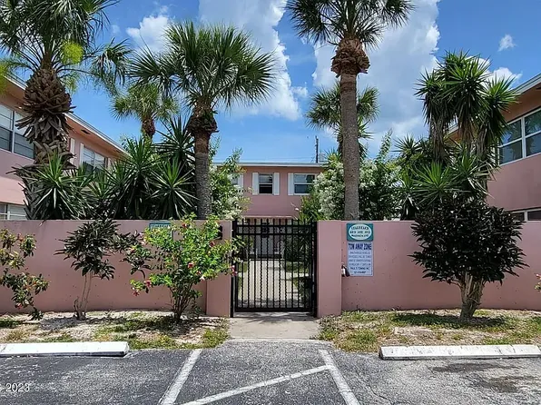 413 Madison Ave, Cape Canaveral, FL