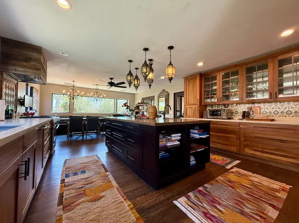 4424 Algeciras St, San Diego, CA 92107