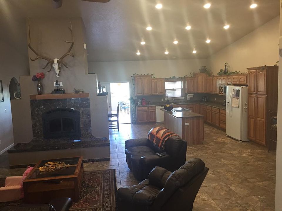 2nd image of 28 Road 5150