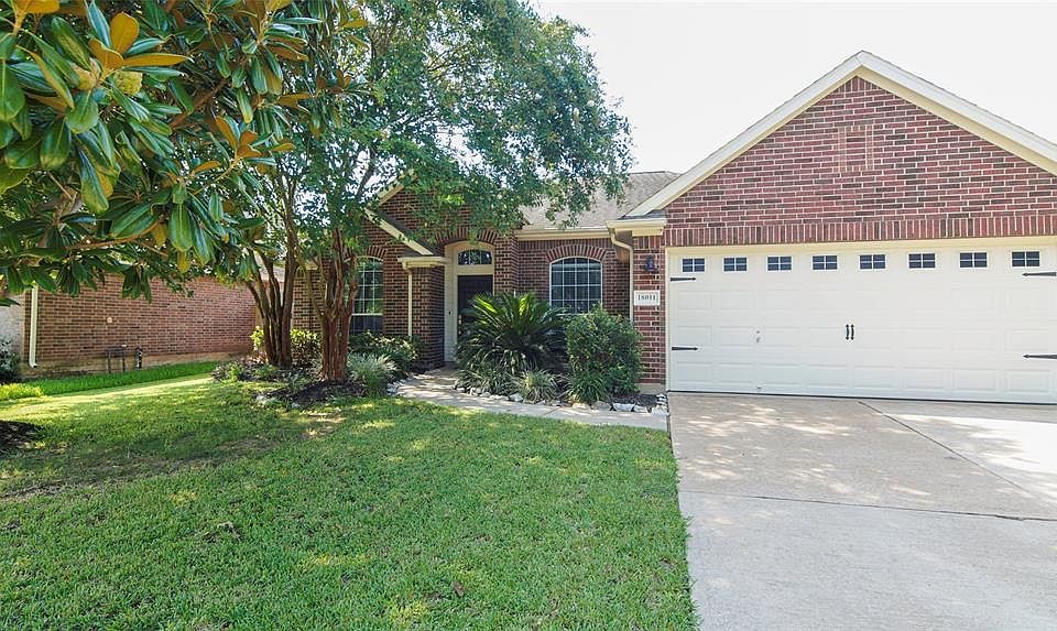 1st image of 18011 Willow Cliff Ln