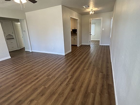3rd image of 2317 Doris Ave