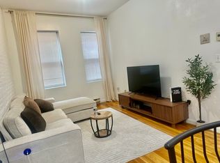 6 Cleveland Pl #7R, Boston, MA 02113
