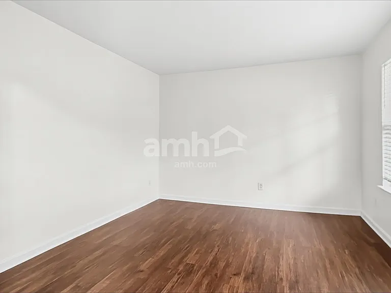 3660 Watkins Ridge Ct — Photo 7