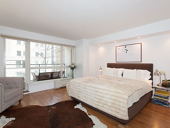5th image of 200 Central Park S APT 3I