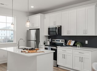 700 N Dupont Ave #109, Madison, TN 37115