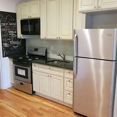 Rented by Nooklyn NYC LLC | media 31