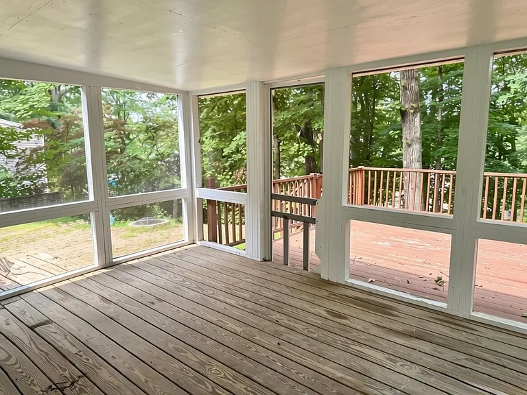 51 Birchwood Rd — Photo 27
