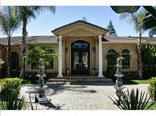 12916 Pierce Rd, Saratoga, CA 95070