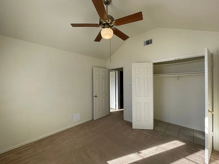 5001 Addie Dr — Photo 17