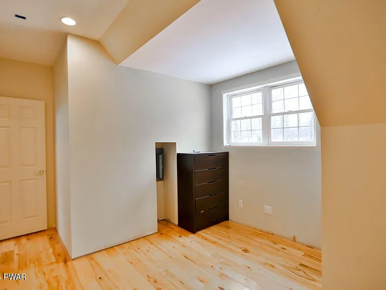 110 Stallion Dr — Photo 166