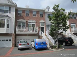 7 Kissam Ct, Jersey City, NJ 07305