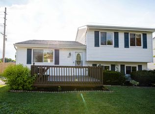 2415 Warfield Dr, Grove City, OH 43123