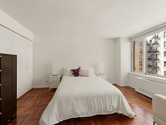 3rd image of 2373 Broadway APT 1029