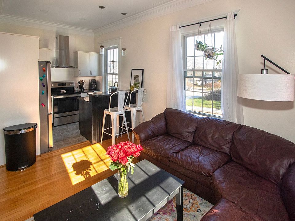 166 Central Apartment Rentals Dover, NH Zillow