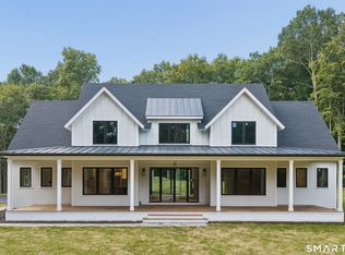 11 Oak Ridge Drive, Newtown, CT 06470