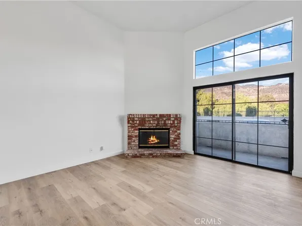 14325 Foothill Blvd Unit 37, Sylmar, CA 91342
