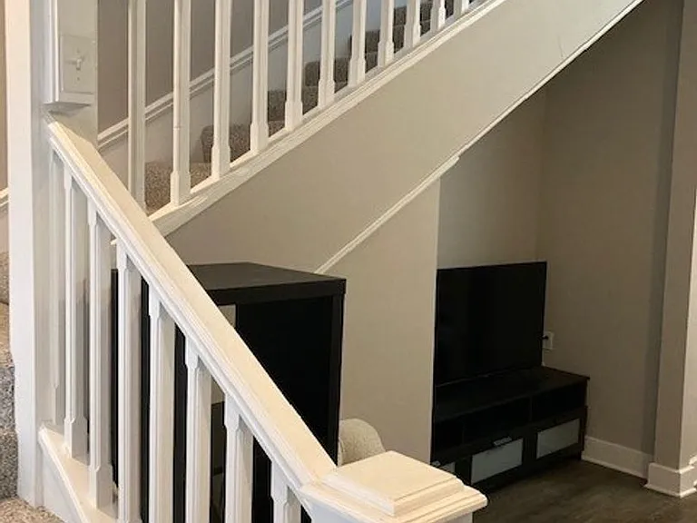 309 W Charles St — Photo 10