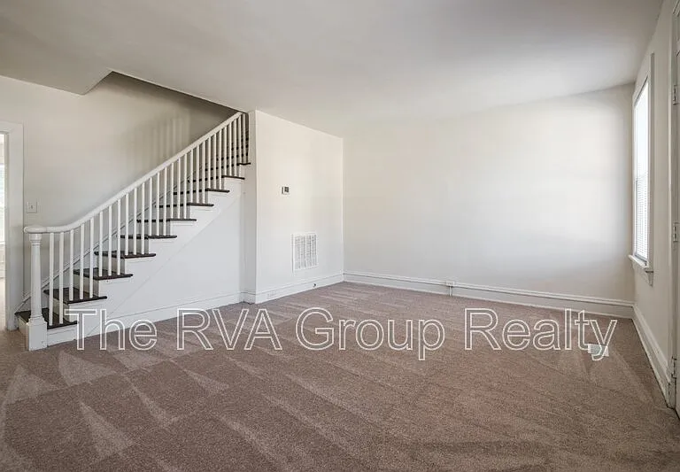 2603 Grayland Ave — Photo 6