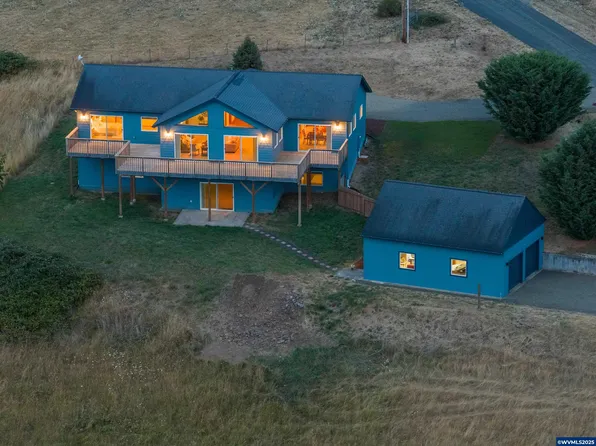 33829 Sunset View Ln, Shedd, OR 97377