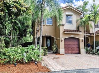 8853 SW 108th Pl, Miami, FL 33176