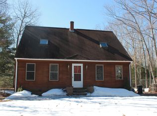 147 New County Rd, Hollis Center, ME 04042