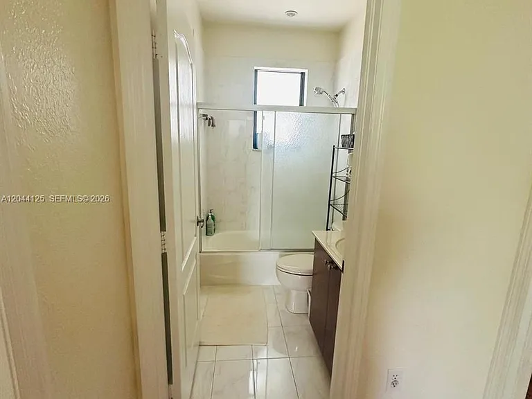 4318 NW 113th Pl — Photo 16