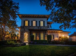 14 W Monteagle Cir, The Woodlands, TX 77382