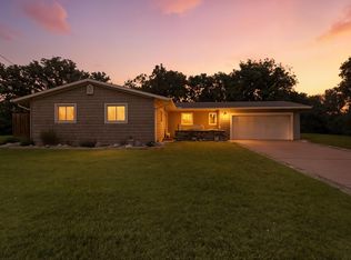 30 Royal Rd, Council Bluffs, IA 51503