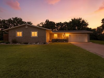 30 Royal Rd, Council Bluffs, IA, 51503
