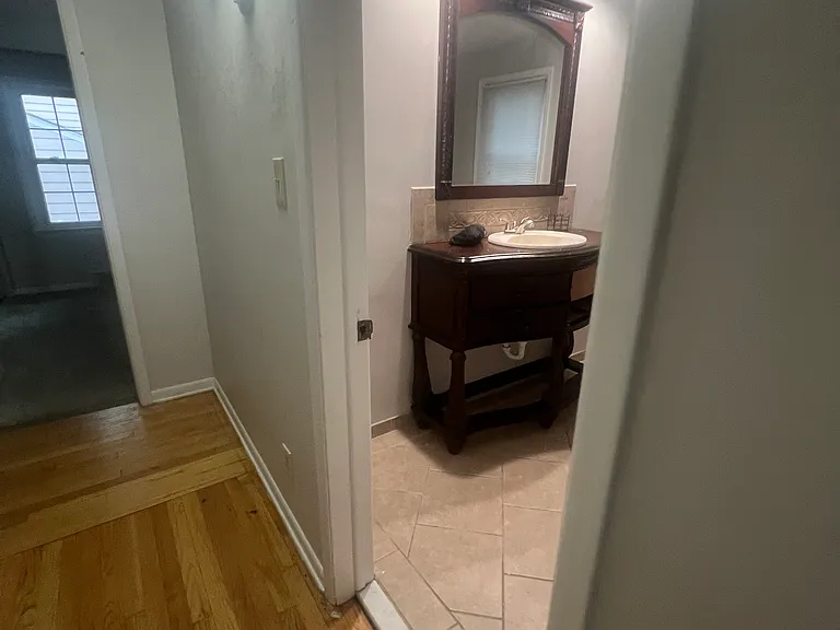 3634 Runnymede Blvd — Photo 34