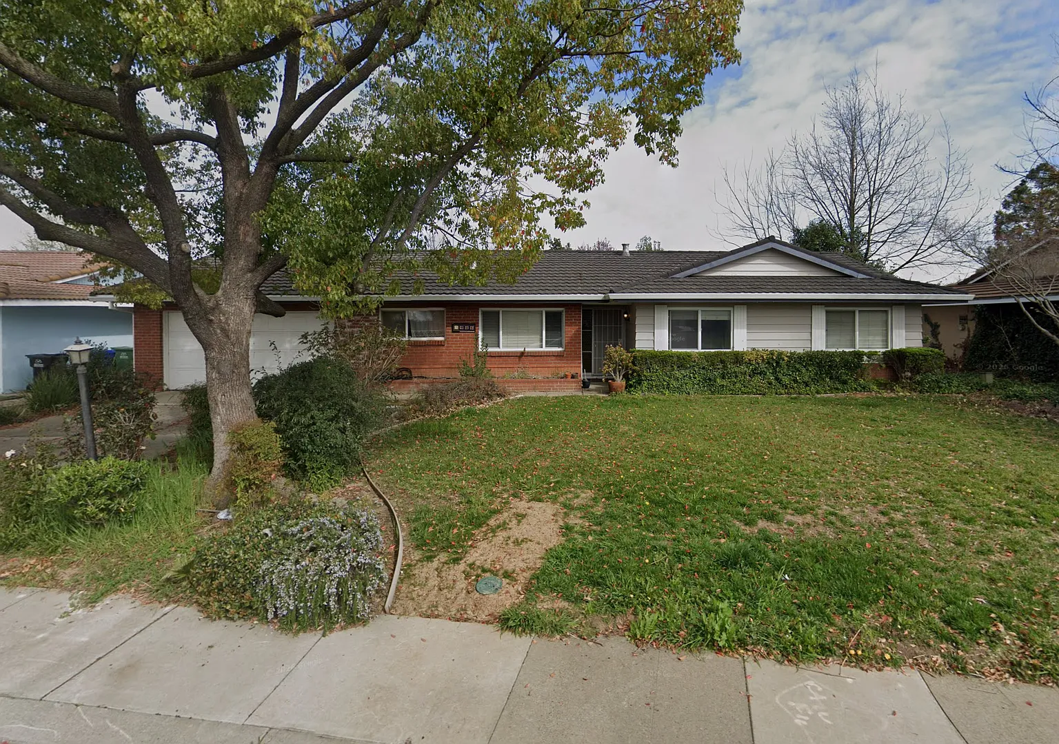 Beautifully Renovated 3 Bed 2 Bath! — Photo 1