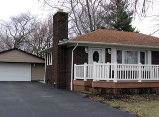 307 N Park St, Alpha, IL 61413