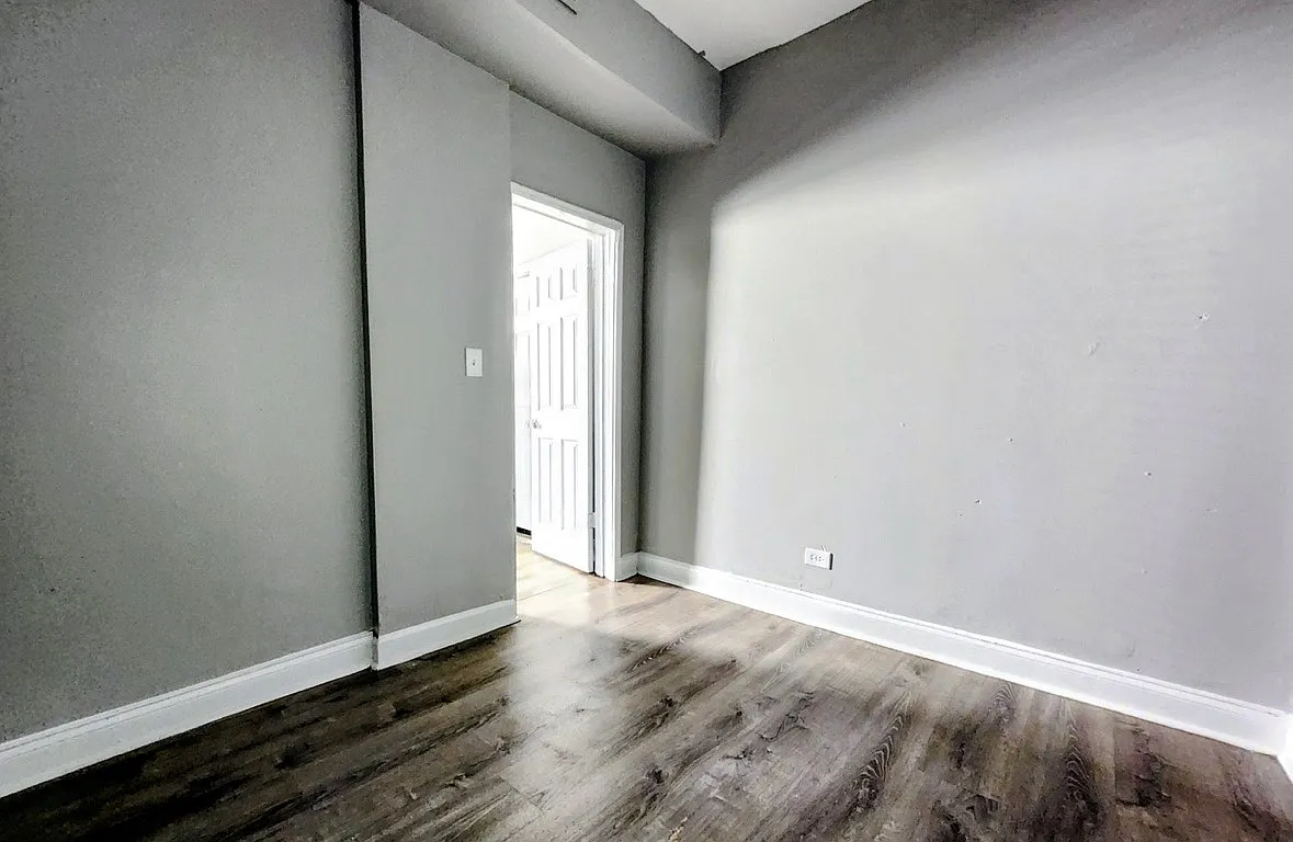 3 bed, $1,500 — Photo 1