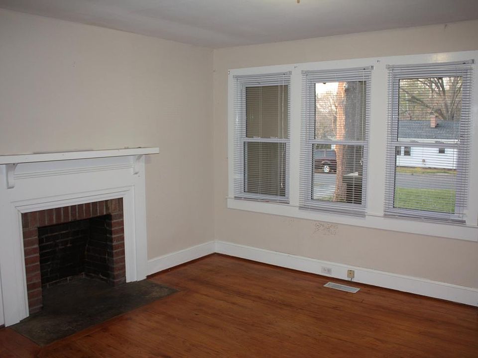1st image of 303 Ferrell Ave