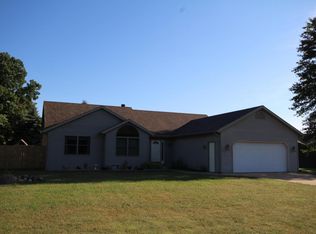 1277 Jo Fran Dr, Vicksburg, MI 49097