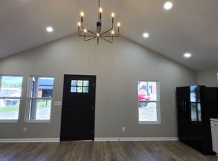 804 Martin St, Clarksville, TN 37040