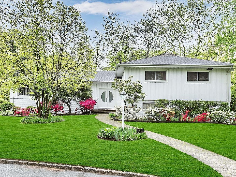 1st image of 225 Dickson Circle