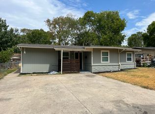 2213 Winthrop Dr, Dallas, TX 75228