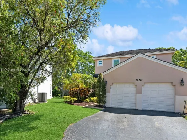 20701 NW 3rd Ct, Pembroke Pines, FL 33029