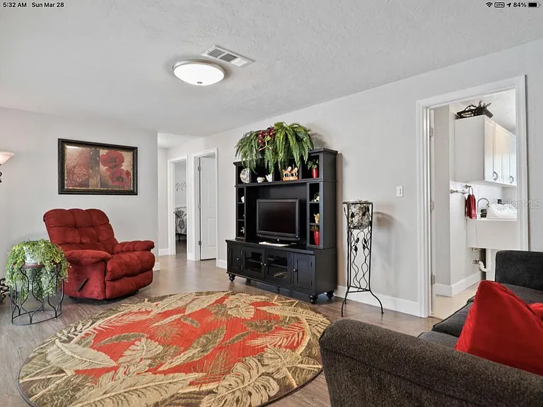 2835 Coventry Way — Photo 10