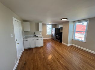 54 Cottage St #2R, Boston, MA 02128