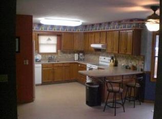 655 Juniper Ln, Brunswick, OH 44212